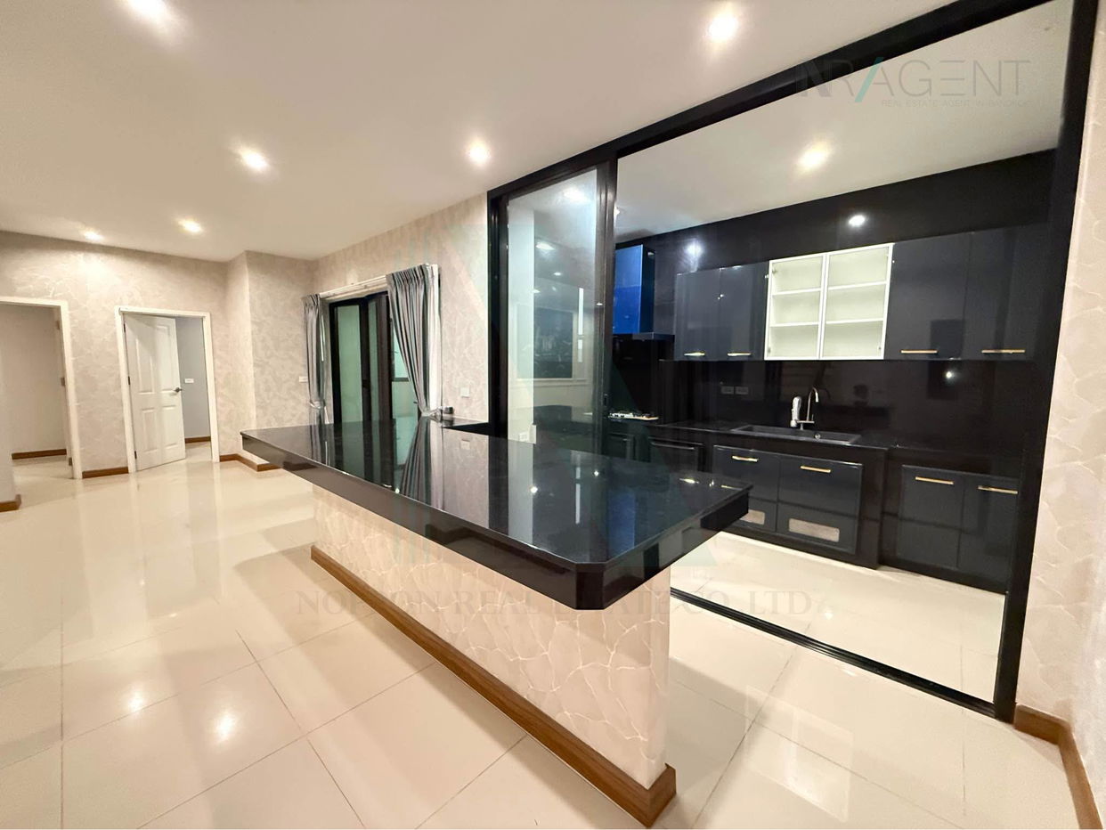 picture 📌 For Sell House THE RICCO RESIDENCE WONGWAEN-HATHAIRAT 2-story 5 bedroom 4 bathroom - 4/8