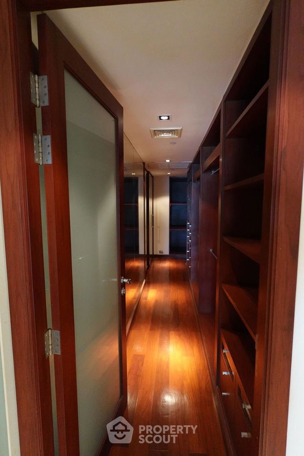รูป คอนโด 3-ห้องนอน ที่ เลอ รัฟฟิเน่ สุขุมวิท 31 ใกล้ BTS พร้อมพงษ์ (ID 2278718) - รูปที่ 13/19