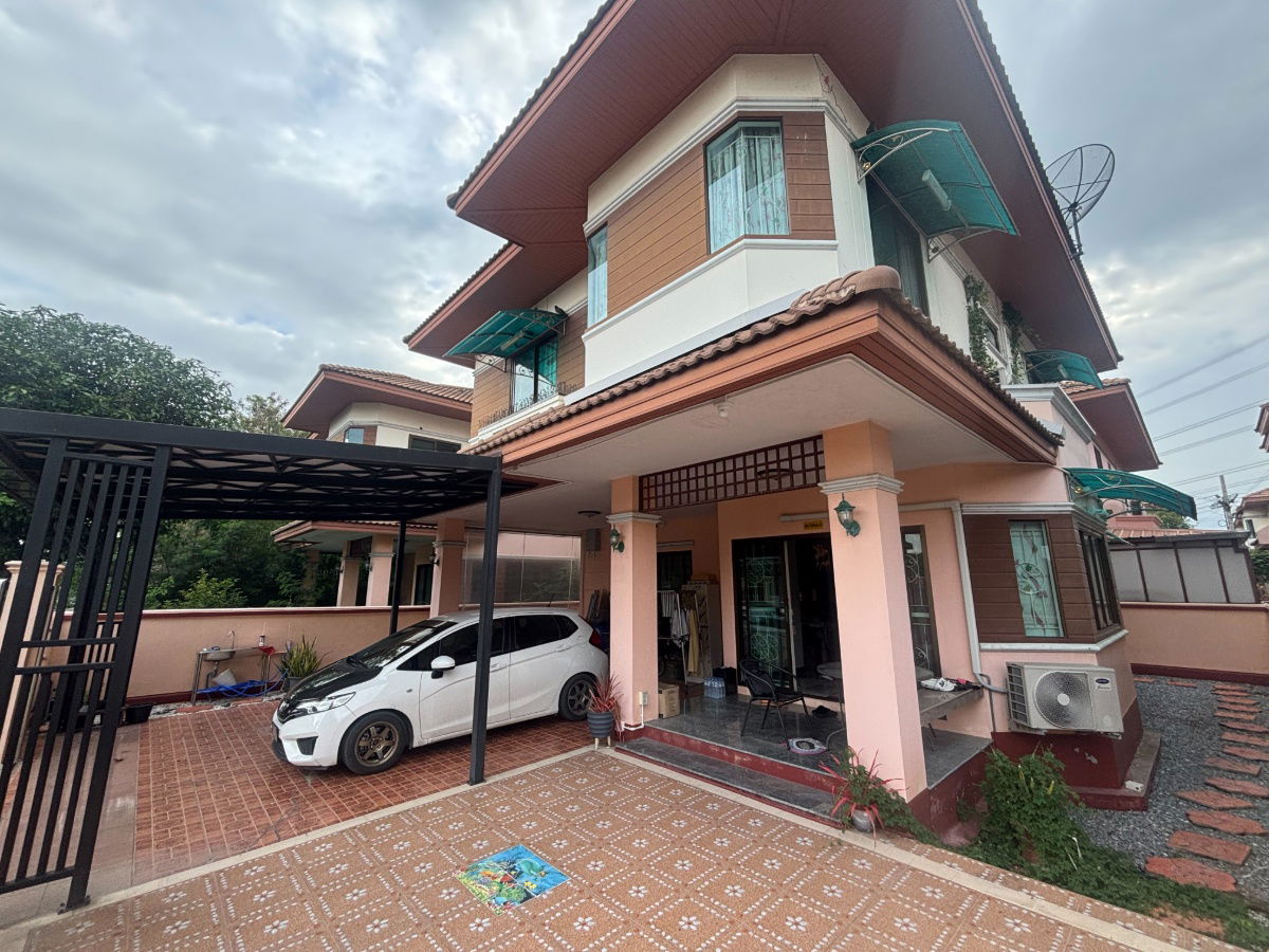 picture 2-Storey Detached House for Sale – 54 sq.wah at Fuengsuk 4 Village, Bang Bua Thong - 2/12