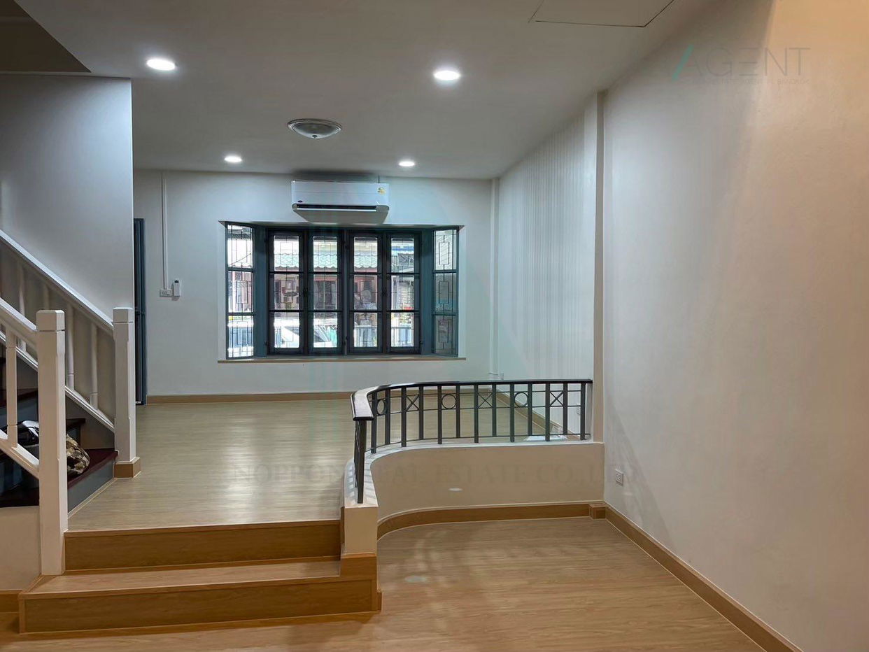 picture 📌 For Sell Town house PARK GALLERY SRINAKARIN 3-story 3 bedroom 3 bathroom - 3/8