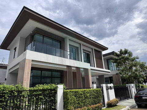 📌 ขายบ้านเดี่ยว โครงการ บางกอก บูเลอวาร์ด รามคำแหง-วงแหวน 2 ชั้น 4 ห้องนอน 4 ห้องน้ำ