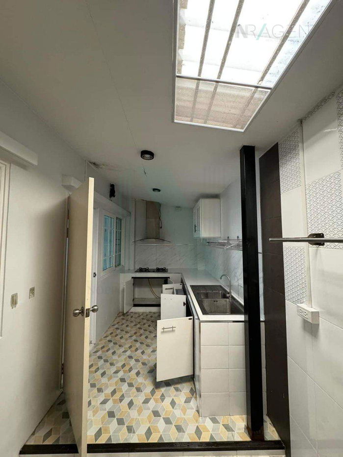 picture 📌 For Sell Town house GOLDEN CITY PINKLAO-CHARANSANITWONG 2-story 4 bedroom 2 bathroom - 5/8