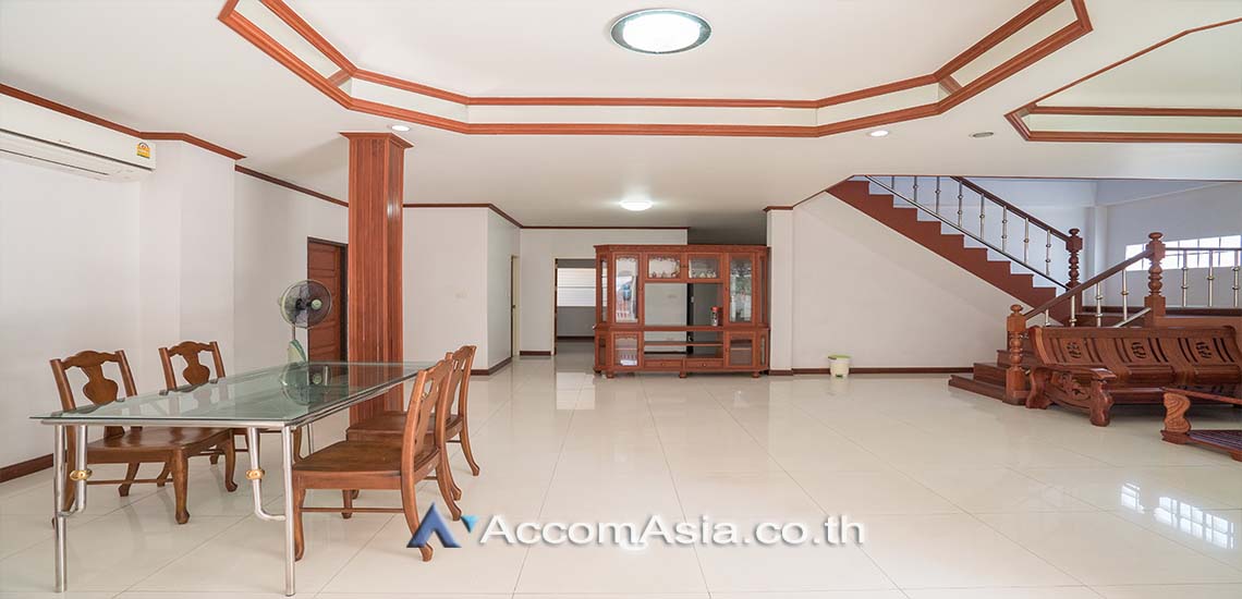 รูป 🔼🔽 AccomA 📩 Home Office 3 BR House in Phra Khanong Nuea (AA29809) - รูปที่ 1/12