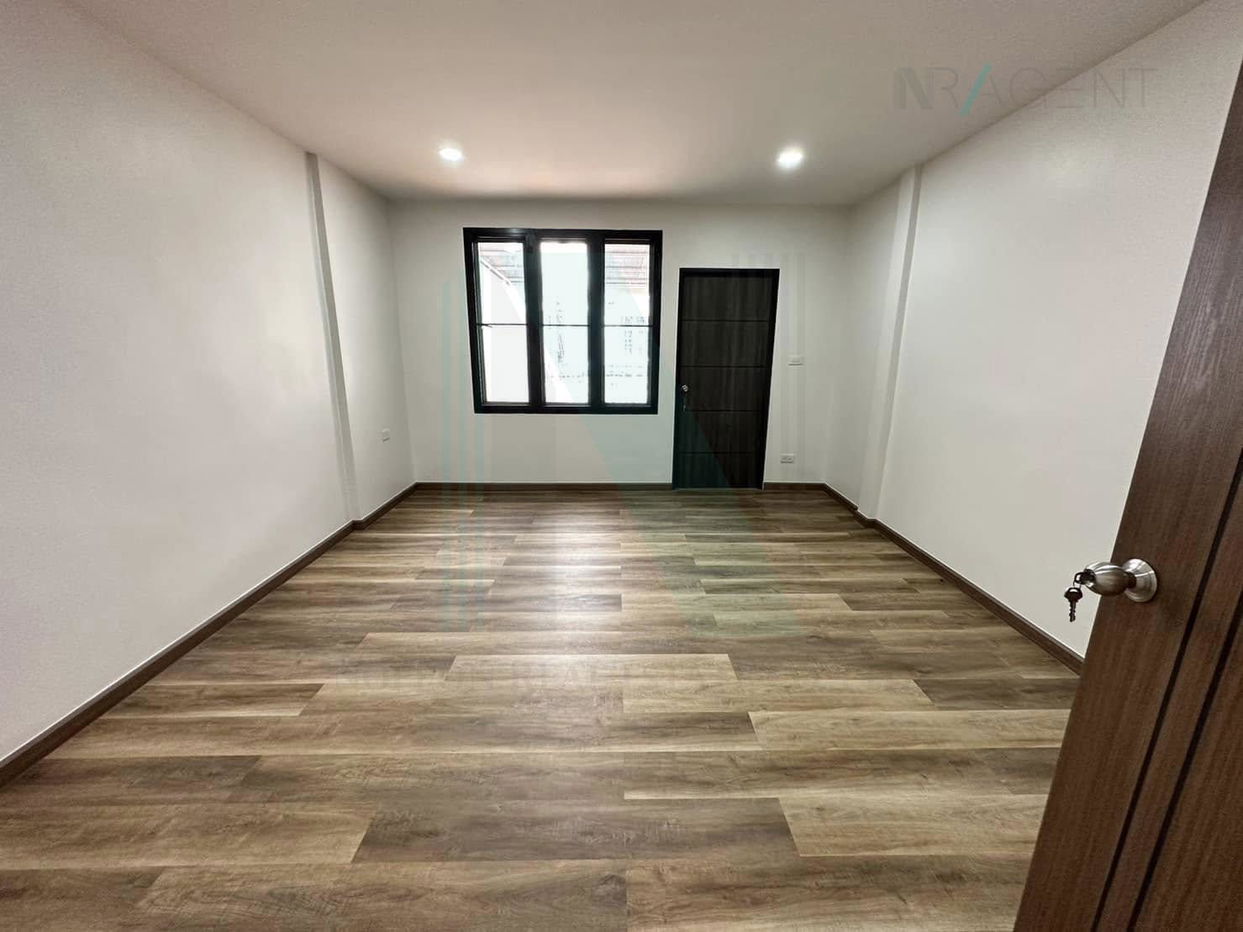 รูป 📌 ขายทาวน์เฮาส์ โครงการ หมู่บ้านอยู่เจริญ พหลโยธิน 50 2 ชั้น 2 ห้องนอน 2 ห้องน้ำ - รูปที่ 5/8