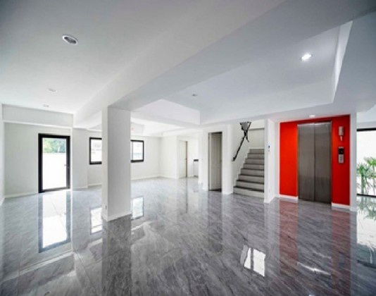 รูป  ให้เช่าอาคารสำนักงาน / Home Office 5 ชั้น ซอยพัฒนาการ ถนนพัฒนาการ มีลิฟท์ในอาคาร จอดรถ 20 คัน เหมาะทำคลินิกเสริมความงาม , ธุรกิจ Online จดบริษัทได้ - รูปที่ 7/11