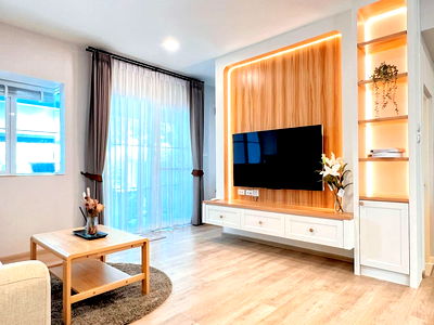 Townhouses for rent Raffles International College : [ For Rent ]  ⚡🌈HBN0188 Indy 2 Bangna - Ramkhamhaeng 2 ⚡🌈 LINE: @theagentpro (with @ in front)