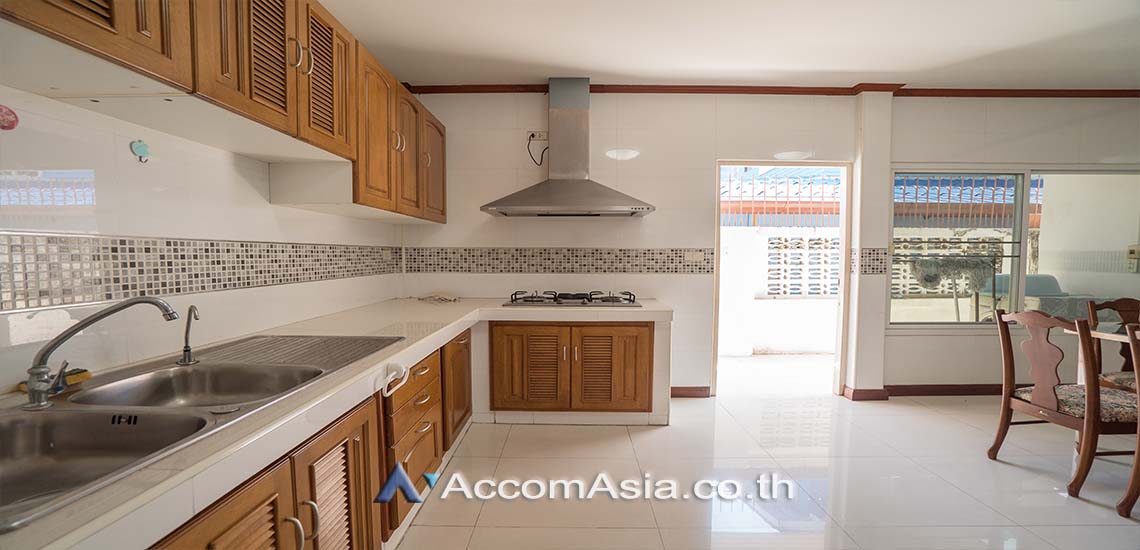 รูป 🔼🔽 AccomA 📩 Home Office 3 BR House in Phra Khanong Nuea (AA29809) - รูปที่ 8/12