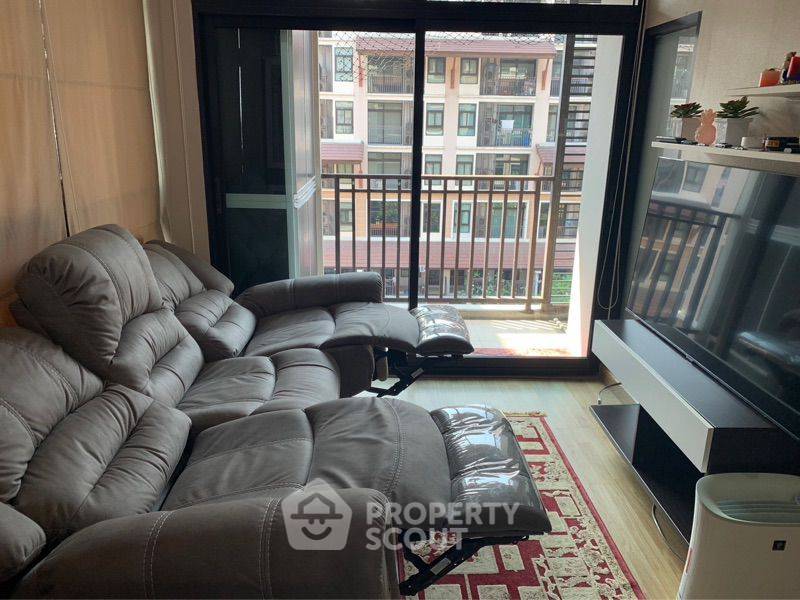 picture 1-BR Condo at Baan Navatara Condominium in Nuan Chan (ID 1036785) - 2/14