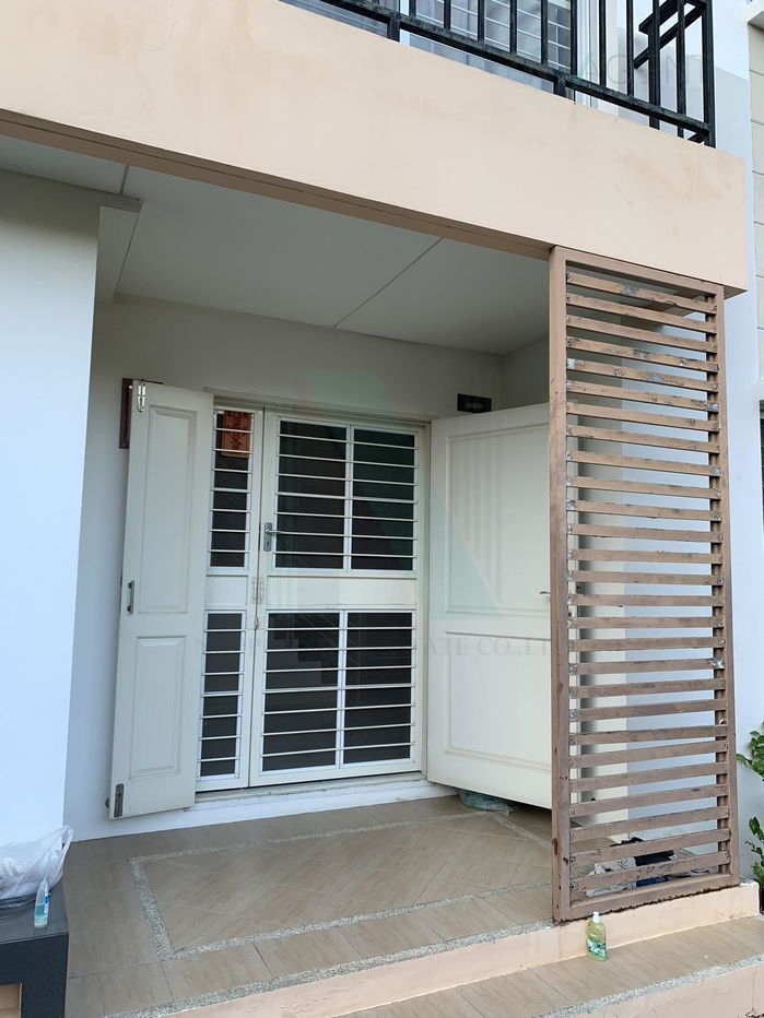 picture 📌 For Sell House PARKWAY CHALET 2-story 4 bedroom 3 bathroom - 4/8