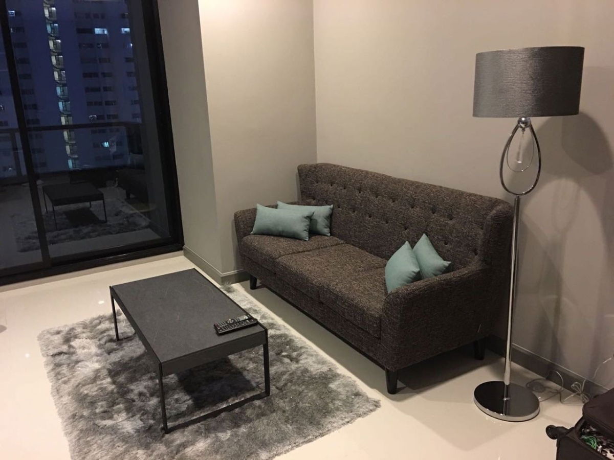 picture Condo for rent M Silom near BTS Chong Nonsi 40,000 baht Property code: RS743 - 2/13
