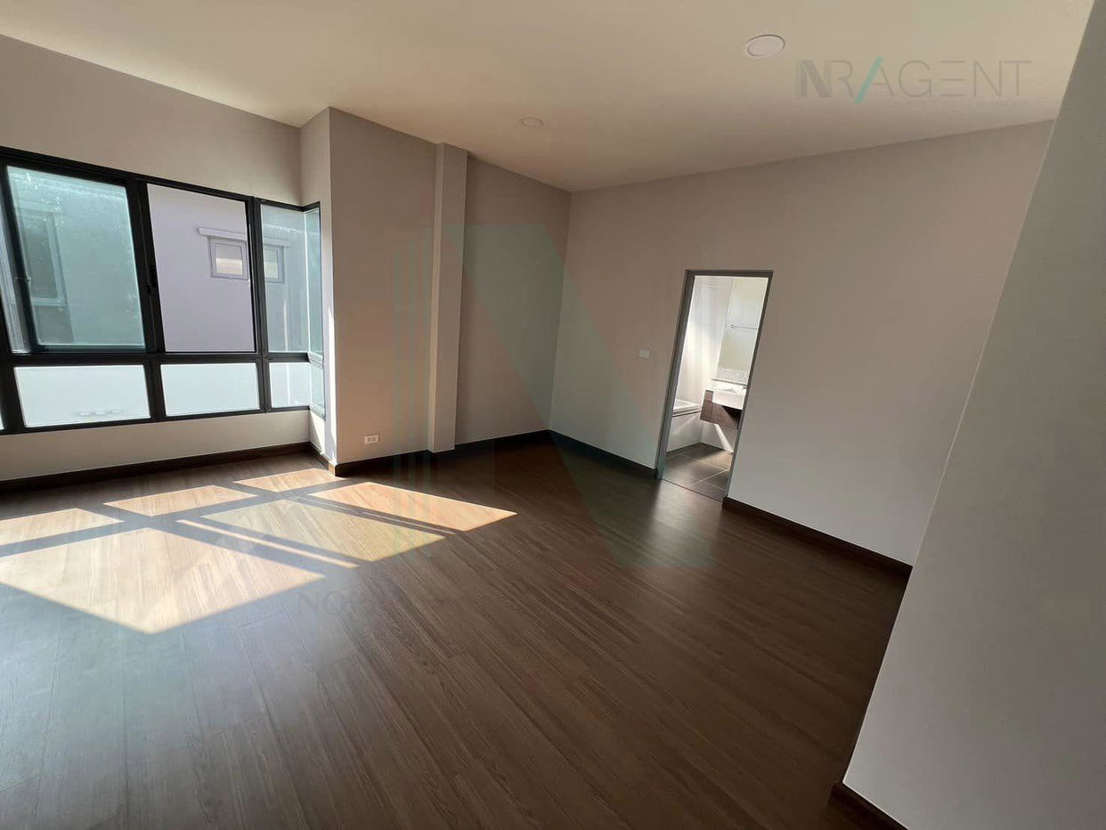 picture 📌 For Sell House THE CITY RAMINTRA-WONGWAEN 2-story 4 bedroom 5 bathroom - 7/8