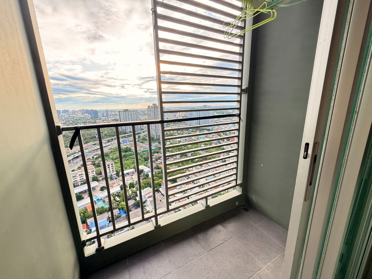 picture Studio Room to Rent in Elio Sathorn-Wutthakat - 11/42