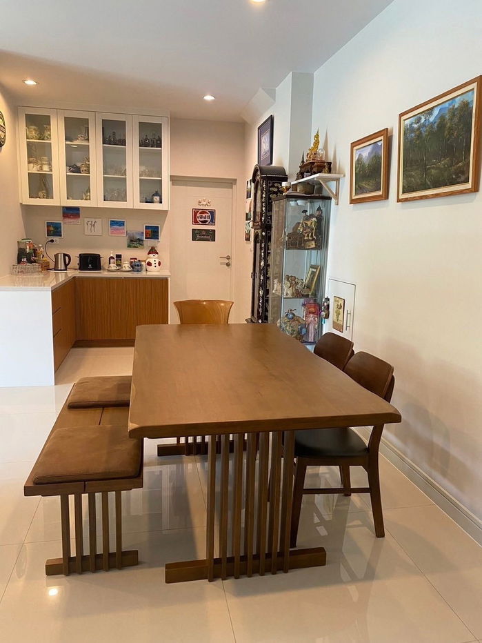 picture P0221 Modern Detached House for Sale – Burasiri Pattanakarn New Cut Road - 7/11