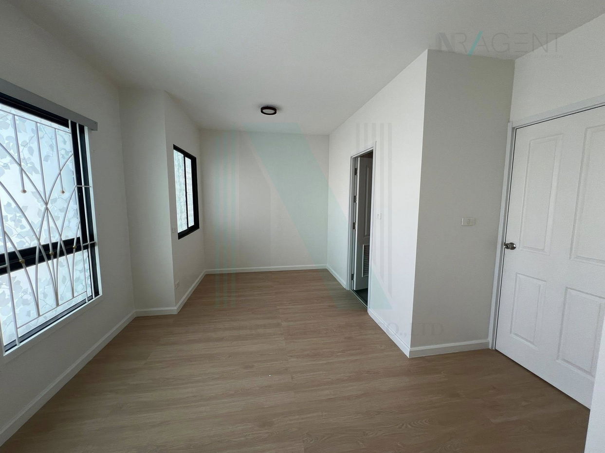 picture 📌 For Sell Town house PRUKSA LITE LOX SUKHUMVIT-THEPARAK 2-story 3 bedroom 2 bathroom - 6/8