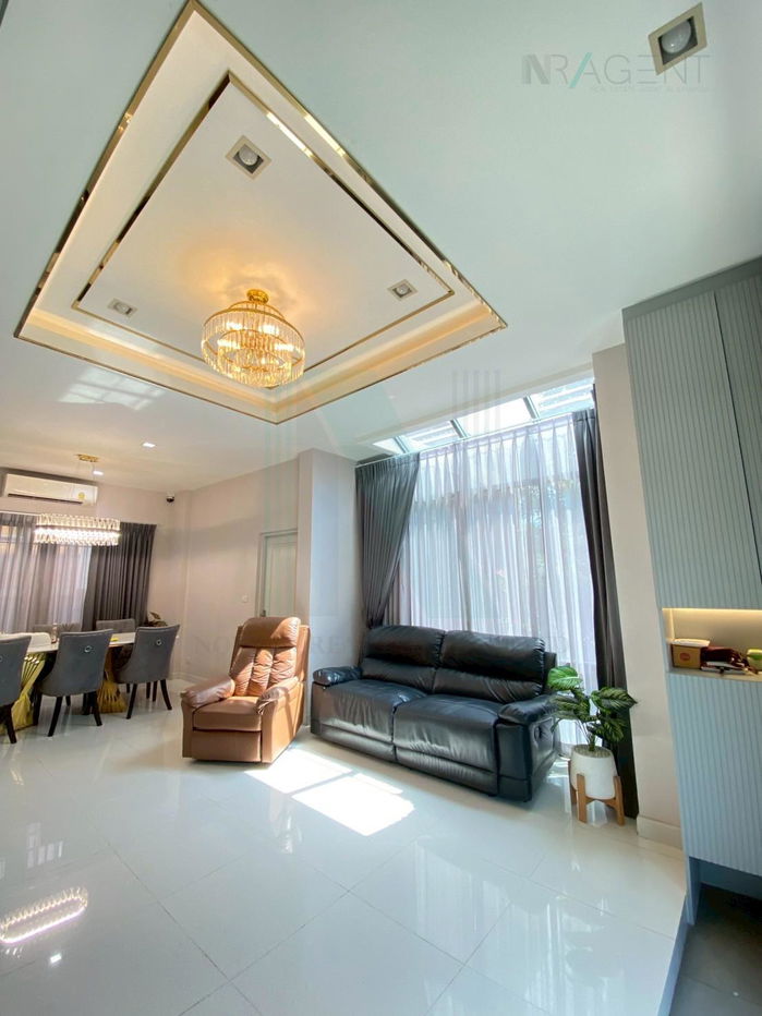 รูป 📌 ขายบ้านเดี่ยว โครงการ บางกอก บูเลอวาร์ด แจ้งวัฒนะ 2 2 ชั้น 5 ห้องนอน 6 ห้องน้ำ - รูปที่ 2/8