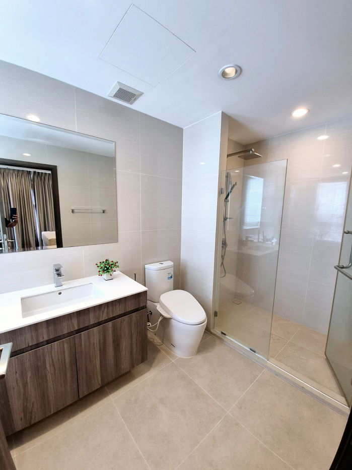 picture 60,000 baht/month 2/2 bed Ideo Mobi sukhumvit BTS Udomsuk - 9/19