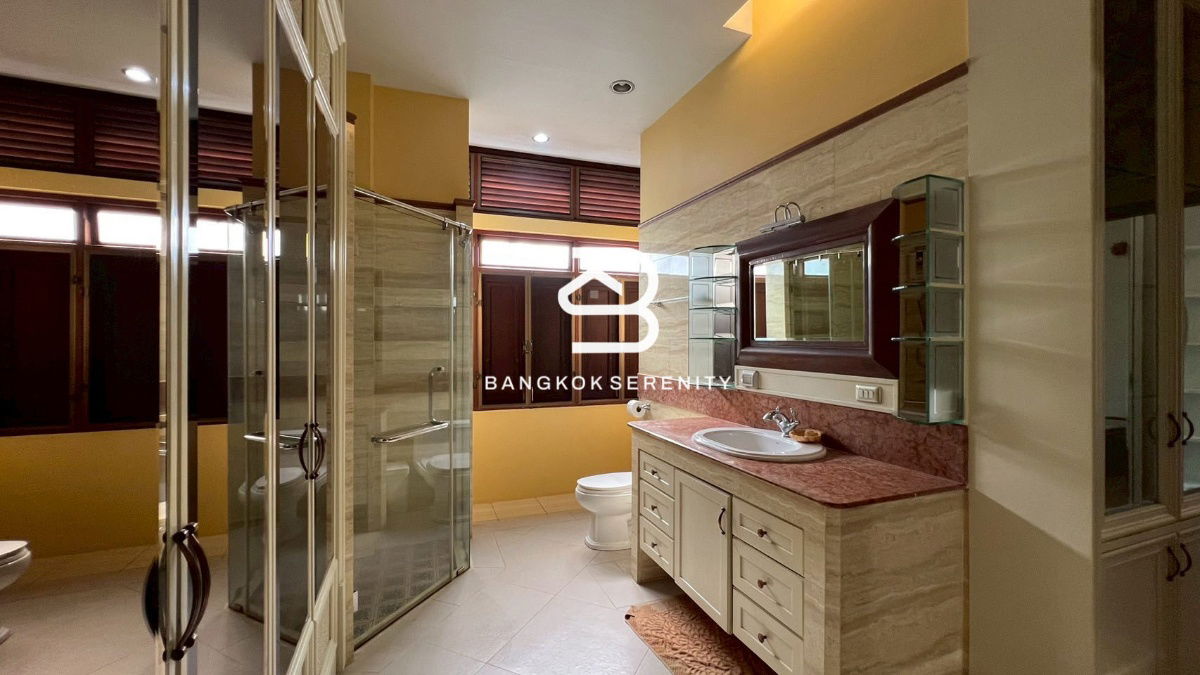 picture House for sale at Lakewood Golf course Country Club - 16/24