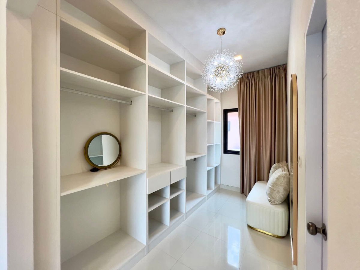 picture New Modern Style House in Huay Yai near Sukhumvit and Huay Yai Market - 13/19