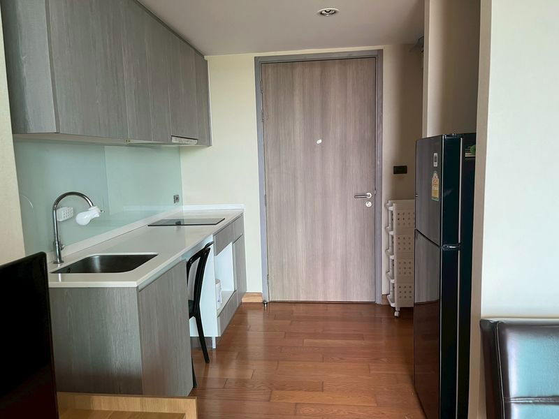 picture Sriracha Condo for rent, next to the sea, in the heart of the city, Marina Bay Front Sriracha - 6/11