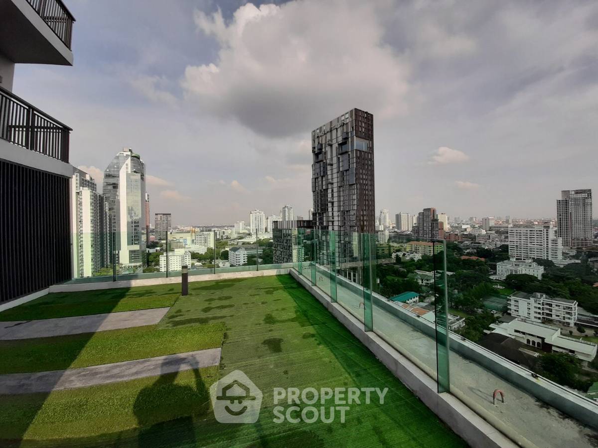 รูป คอนโด 2-ห้องนอน ที่ ริทึ่ม สุขุมวิท 36-38 ใกล้ BTS ทองหล่อ (ID 218149) - รูปที่ 31/33