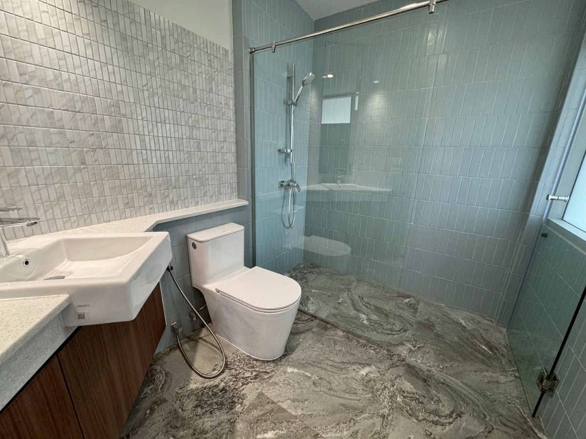 picture P0212 Fully Renovated Detached House for Rent – Pridi Banomyong 25 (Ekkamai Soi 10), Only 750 Meters from Sukhumvit 71 - 15/20