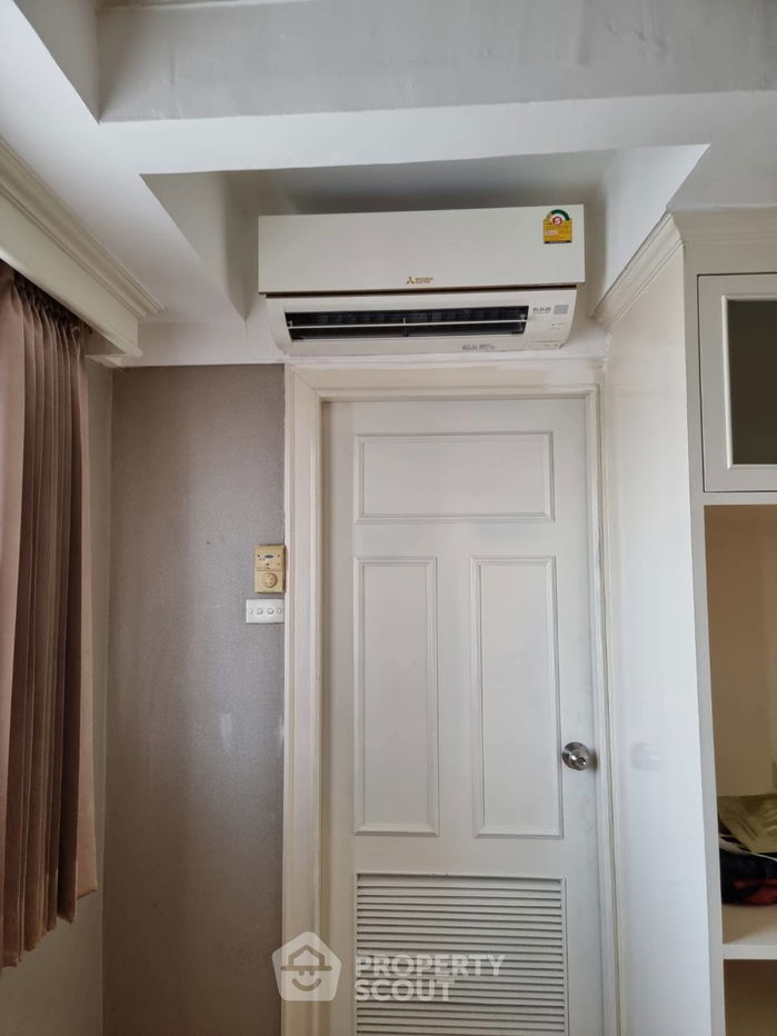 picture 2-BR Condo at Srivara Mansion Condominium 1 near MRT Thailand Cultural Centre (ID 2278078) - 9/12