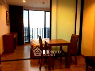 Condos for sale : 1-BR Condo At The Tree Interchange, 38th-Floor, MRT Bang Pho (400m) (ID 1497231)