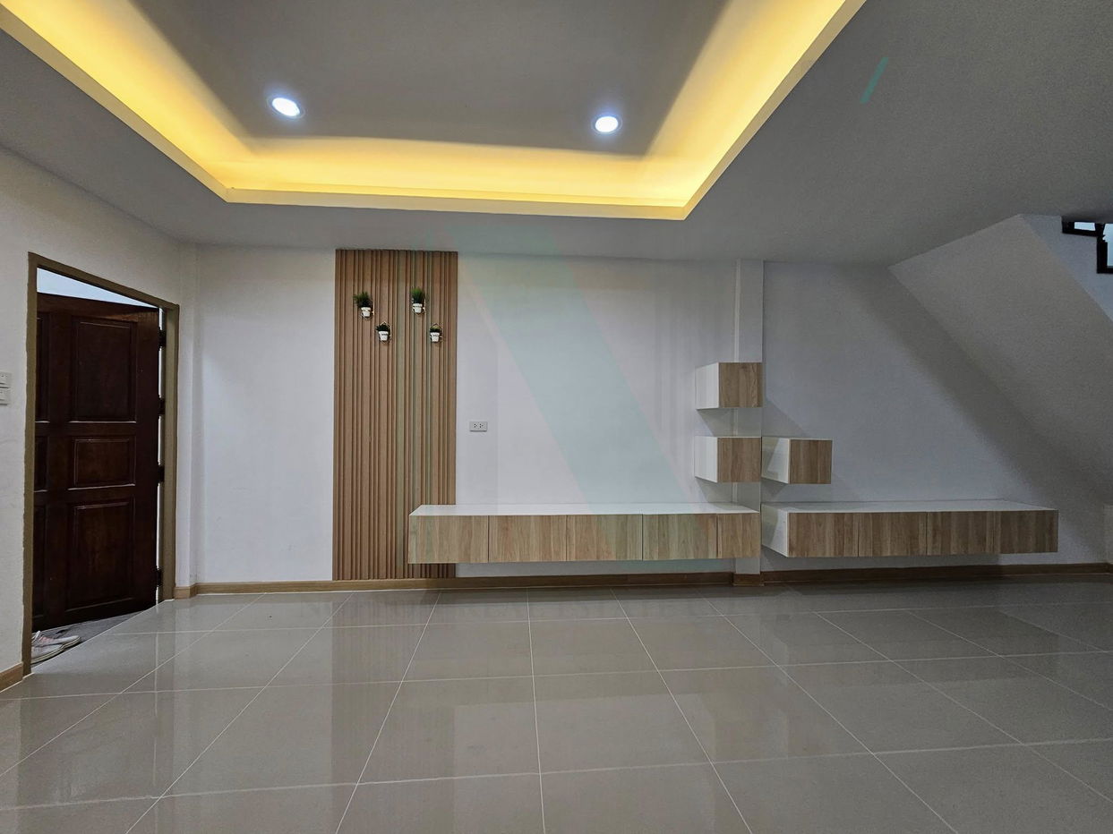 รูป 📌 ขายทาวน์เฮาส์ โครงการ หมู่บ้านเลิศอุบล 4 2 ชั้น 2 ห้องนอน 2 ห้องน้ำ - รูปที่ 4/8