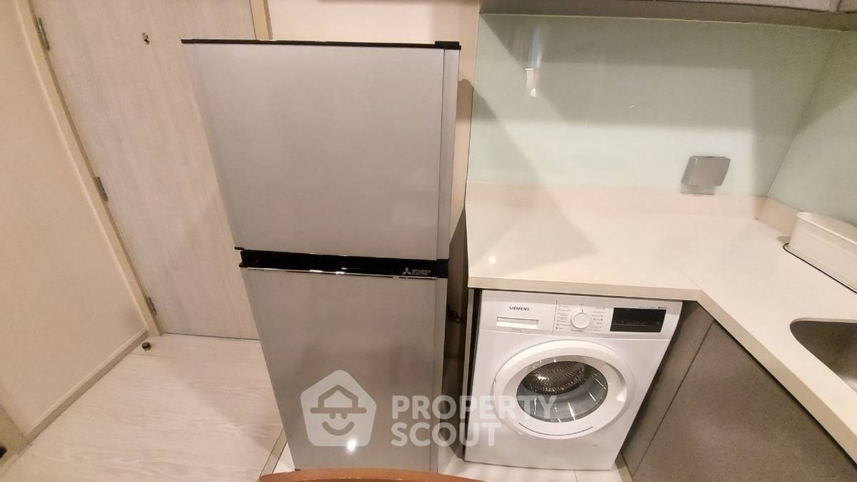 รูป คอนโด 2-ห้องนอน ที่ ริทึ่ม สุขุมวิท 36-38 ใกล้ BTS ทองหล่อ (ID 218149) - รูปที่ 8/33