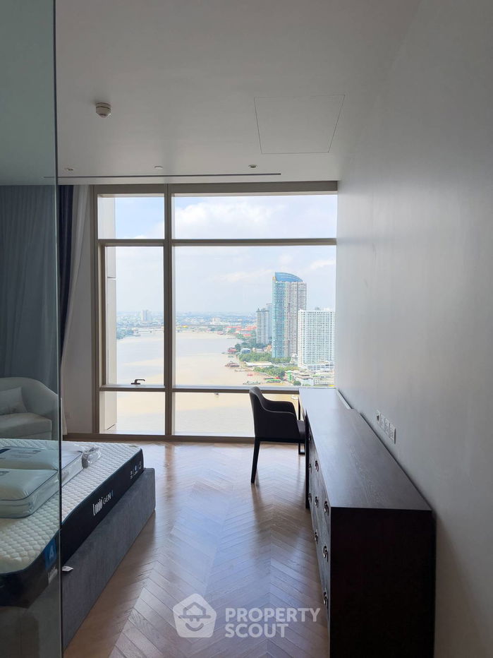 picture 2-BR Condo at Four Seasons Private Residences Bangkok near BTS Saphan Taksin (ID 2031769) - 8/13
