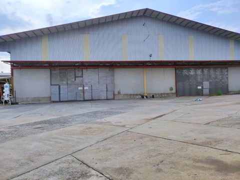 DoHome MapTaPhut Rayong 3.9km. Chalerm Phrakiat Hospital 1.5km. Warehouse for rent 4,205sq.m.