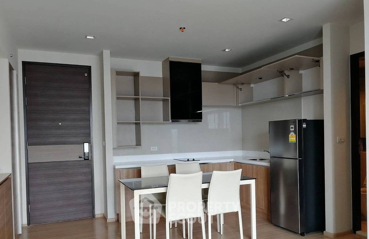 picture 2-BR Condo at Rhythm Sathorn near BTS Saphan Taksin (ID 1146816) - 3/9