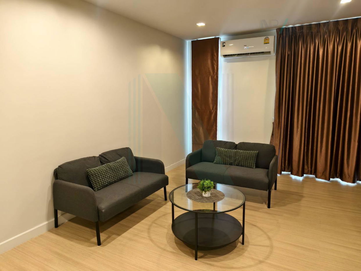 รูป 📌 ให้เช่าทาวน์เฮาส์ 3 ชั้น เพล็กซ์ บางนา 3 ห้องนอน 4 ห้องน้ำ - รูปที่ 2/8