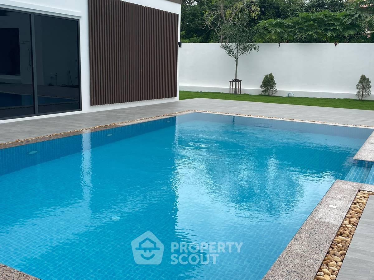 picture 3-BR Villa close to Artist Village Hua Hin (ID 2265859) - 1/32