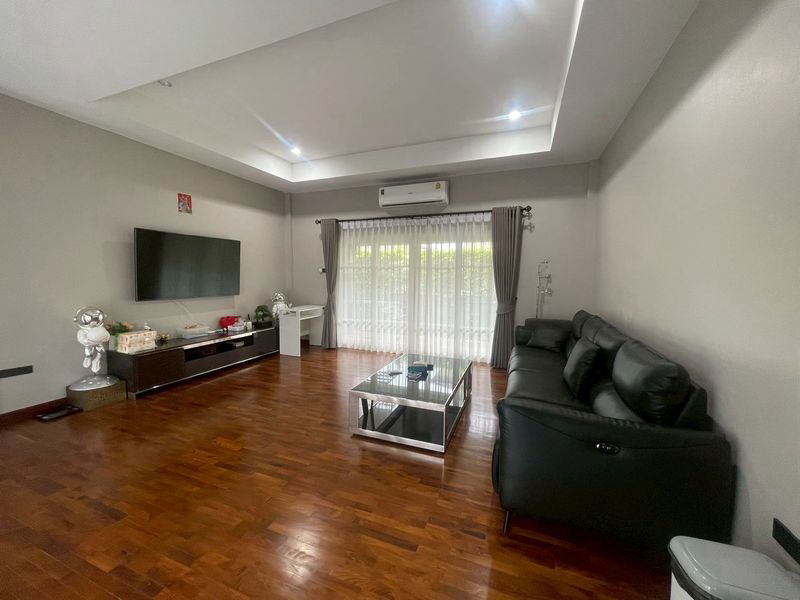 รูป  ให้เช่า Central Park hillside  3 ห้องนอน 2 ห้องน้ำ  - รูปที่ 7/15