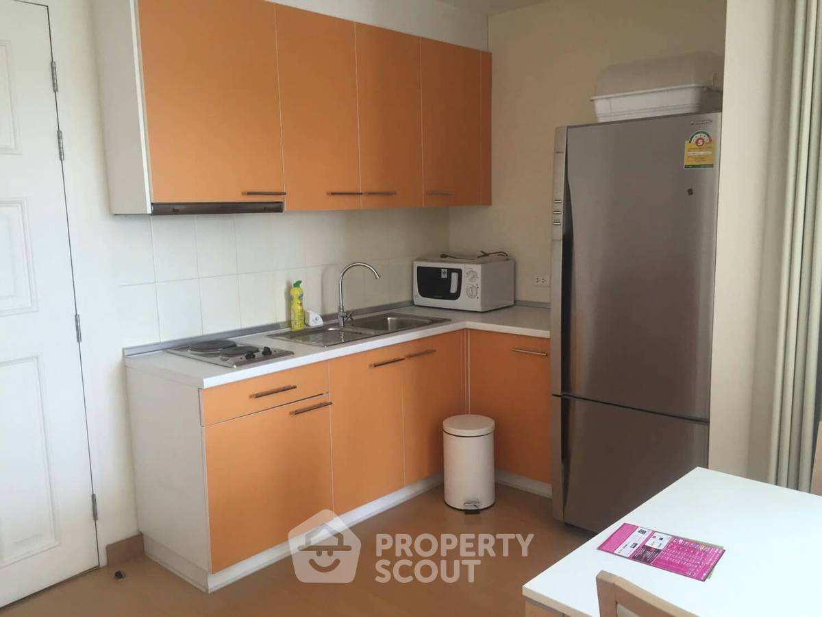 picture 2-BR Condo at Life @ Sukhumvit 67 near BTS Phra Khanong (ID 886089) - 3/8