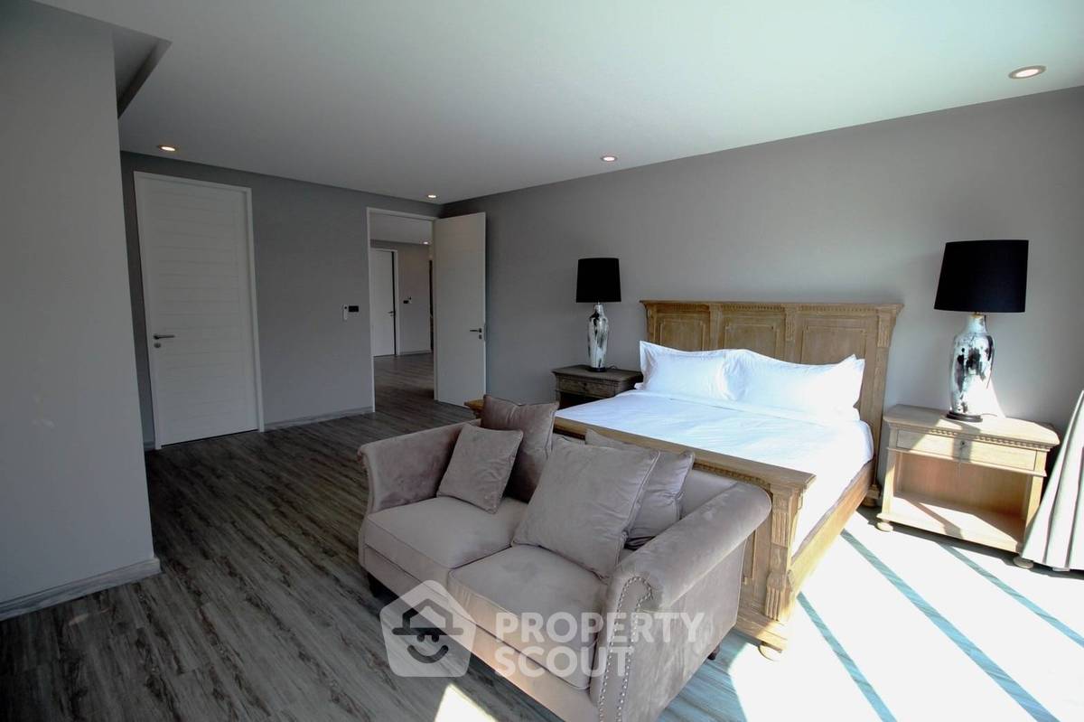 รูป บ้าน 5-ห้องนอน ที่ หัวหิน ซีวิว วิลล่า ใกล้ เมืองหัวหิน (ID 1178748) - รูปที่ 9/12