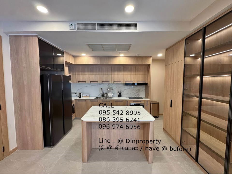 picture For Rent Chatrium Riverside ,2Bed  Condominium, Soi. Charoen Krung 70 ,near  Sherwberry International School),Bts Saphan taksin - 2/5