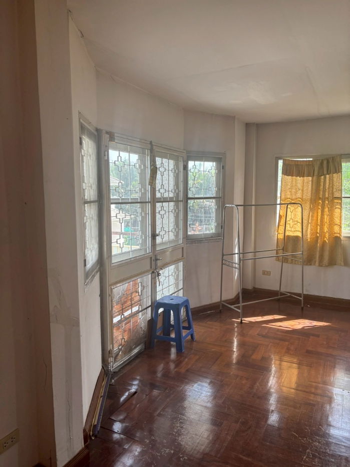 รูป ขาย บ้านเดี่ยว 2 ชั้น หมู่บ้าน Place and park ประชาอุทิศ 90 ขายตามสภาพ (เจ้าของขายเอง) ไม่มีติดภาระผูกพัน - รูปที่ 31/59