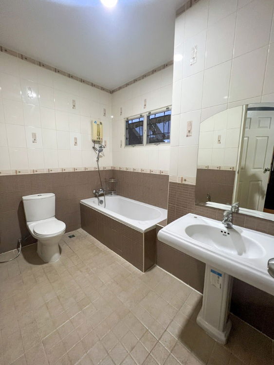 picture Large house for rent near Central Chiang Mai and San Sai - 57/76