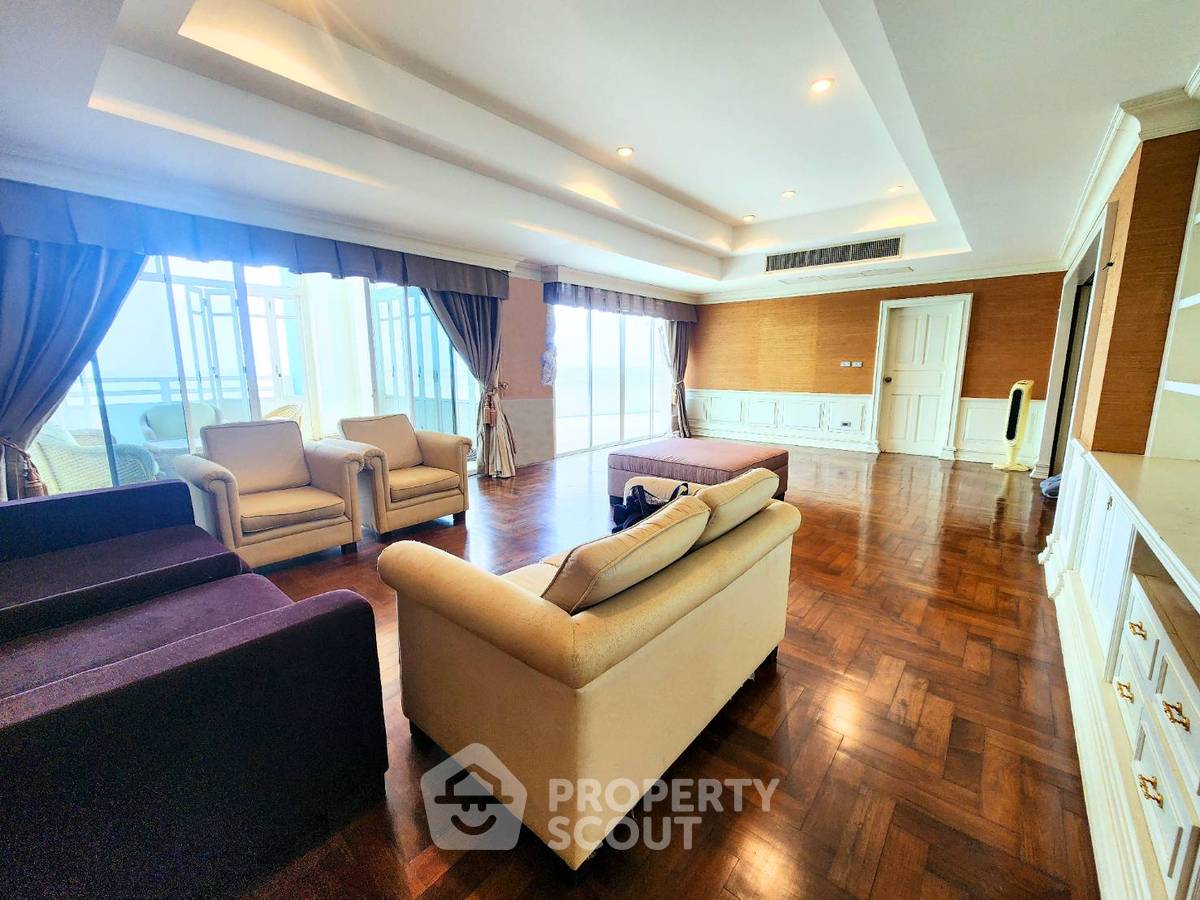 รูป คอนโด 6-ห้องนอน ที่ ชะอำ แกรนด์คอนโดเทล ใกล้ หาดชะอำ (ID 2278619) - รูปที่ 2/33