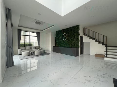 📌 ให้เช่าบ้านเดี่ยว 3 ชั้น เดอะ มาสเตอร์ เอกมัย-สุคนธสวัสดิ์ 3 ห้องนอน 4 ห้องน้ำ