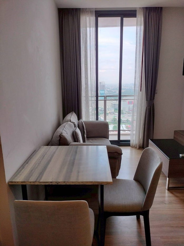 picture For Rent: Condo The Line Phahon - Pradipat *Nice Room* at Line: @homefinder - 2/9