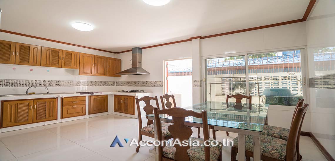 รูป 🔼🔽 AccomA 📩 Home Office 3 BR House in Phra Khanong Nuea (AA29809) - รูปที่ 9/12