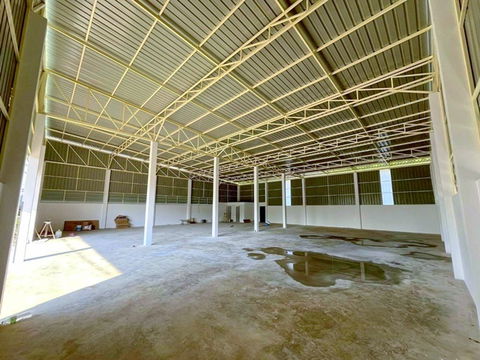 Putthabucha35-43 Big C Bang Pakok 3 km. away. Brand new warehouse for rent 400 sq.m. 100 sq.wa. 1 be