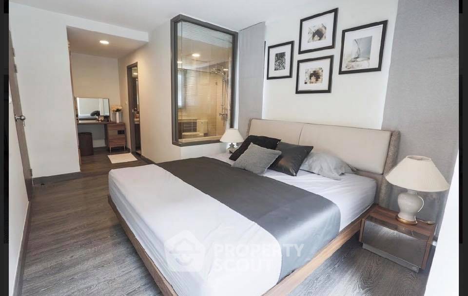 picture 2-BR Condo at Rende Sukhumvit 23 near MRT Sukhumvit (ID 565970) - 2/6