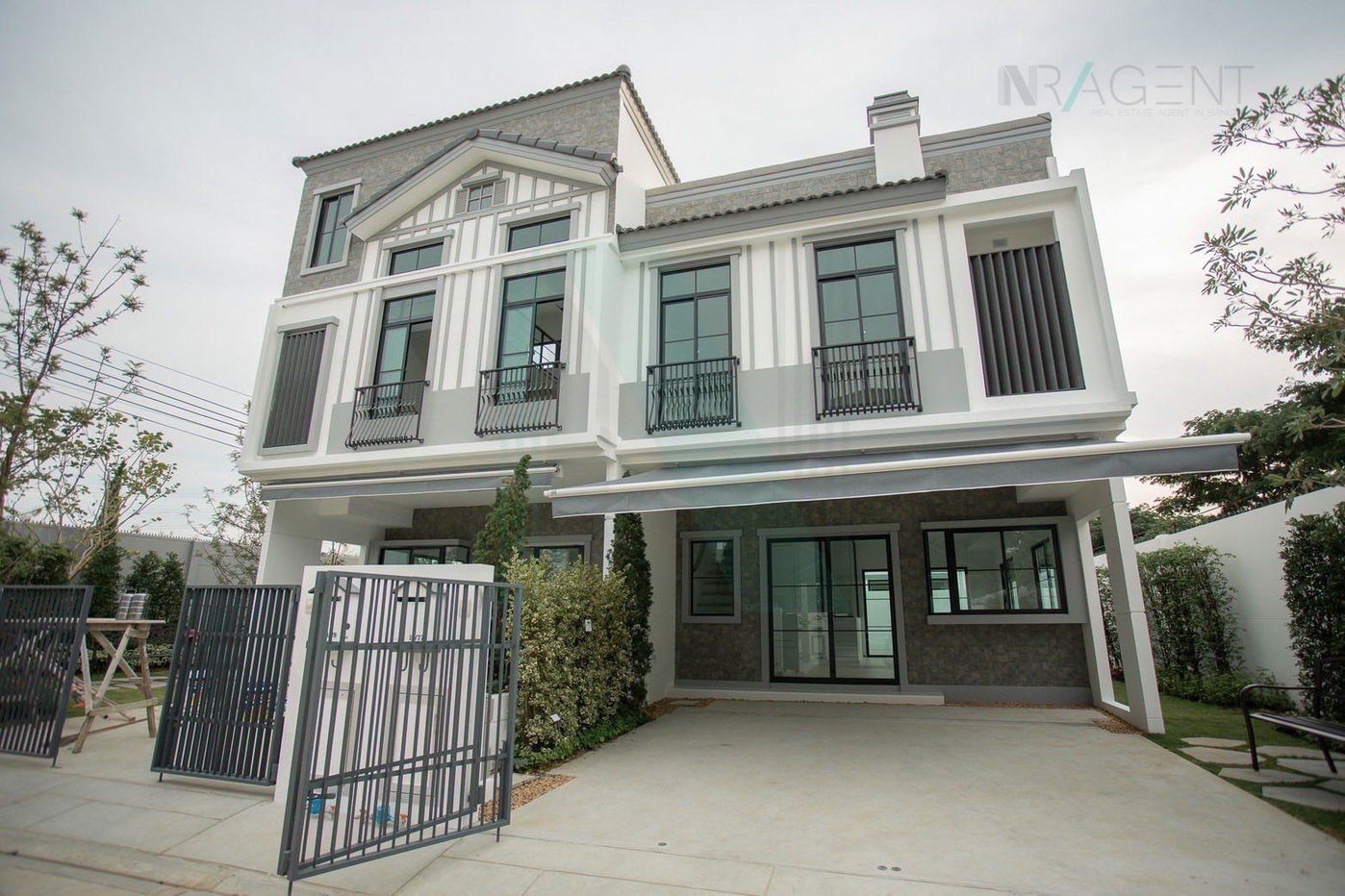 picture 📌 For Sell Town house INDY 5 BANGNA KM.7 2-story 3 bedroom 3 bathroom - 1/8