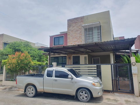 ร็อคการ์เดนท์ หลวงแพ่ง ลาดกระบัง สุวรรณภูมิ เทคโนลาดกระบัง หัวตะเข้ วัดพลมนีย์ โรงเรียนมาเรียลัย ตลาดสด มอเตอร์เวย์