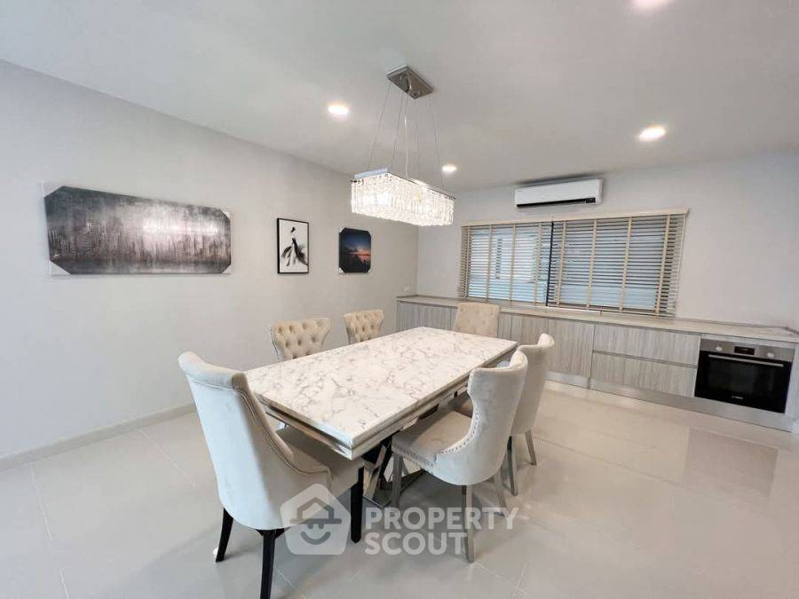 รูป บ้าน 4-ห้องนอน ที่ เซนโทร บางนา ใน บางแก้ว (ID 2148171) - รูปที่ 2/10