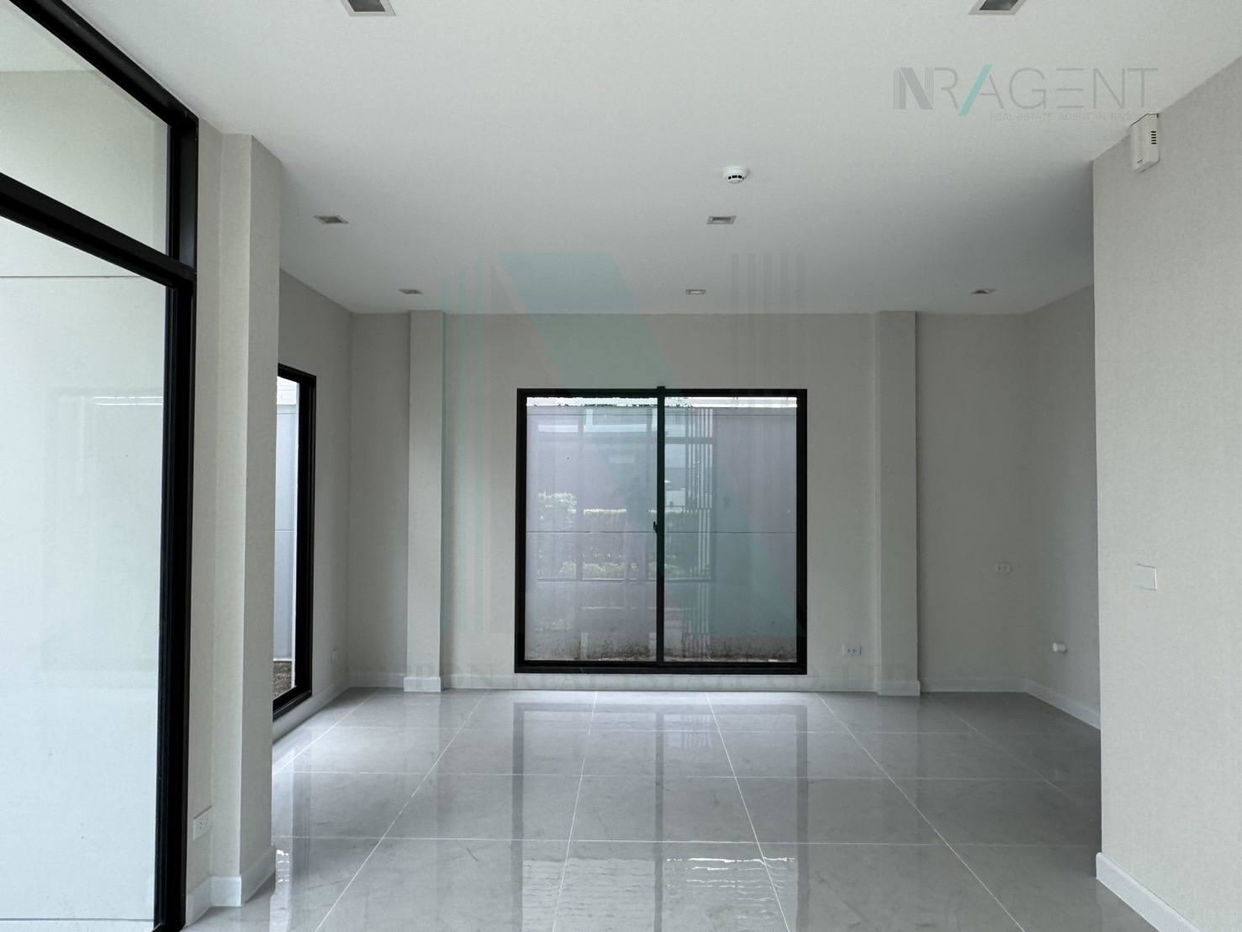picture 📌 For Sell House BANGKOK BOULEVARD RAMKHAMHAENG-WONGWAEN 2-story 4 bedroom 4 bathroom - 4/8